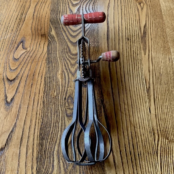 Source Unknown Kitchen Antique Hand Mixer Poshmark